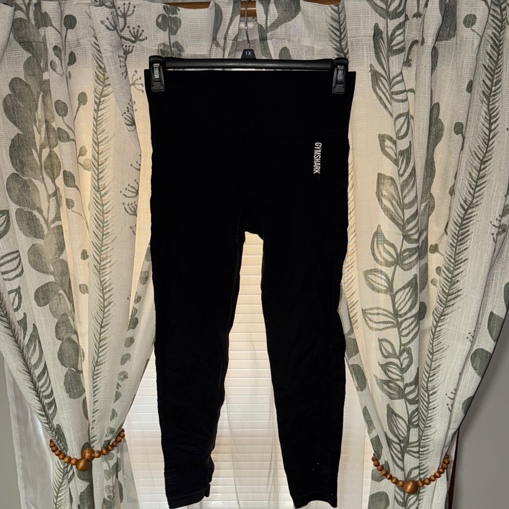 Gymshark Women’s Black Leggings